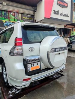 تۆیۆتا لاندكروزر پرادۆ